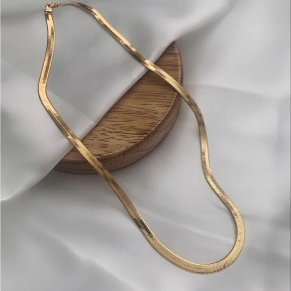 House Of Harlow 1960 Gold Tone Z Snake Chain 16"+ 3" Unisex Necklace NIB. NWT - Picture 3 of 3